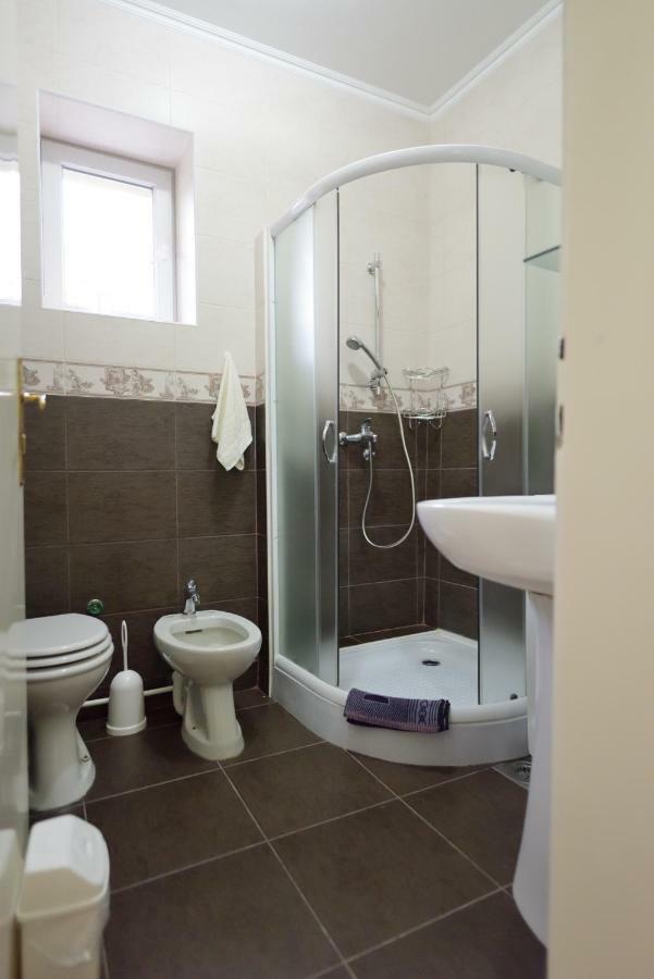 Kikinda Apartman Vila Milica מראה חיצוני תמונה